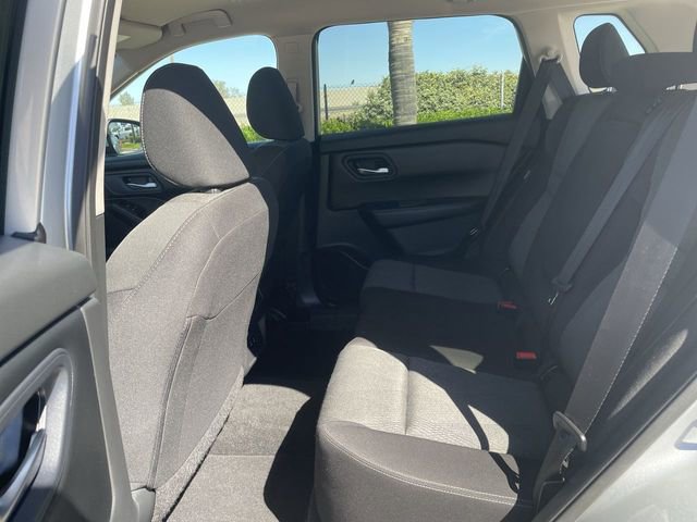 Used 2024 Nissan Rogue SV image 19