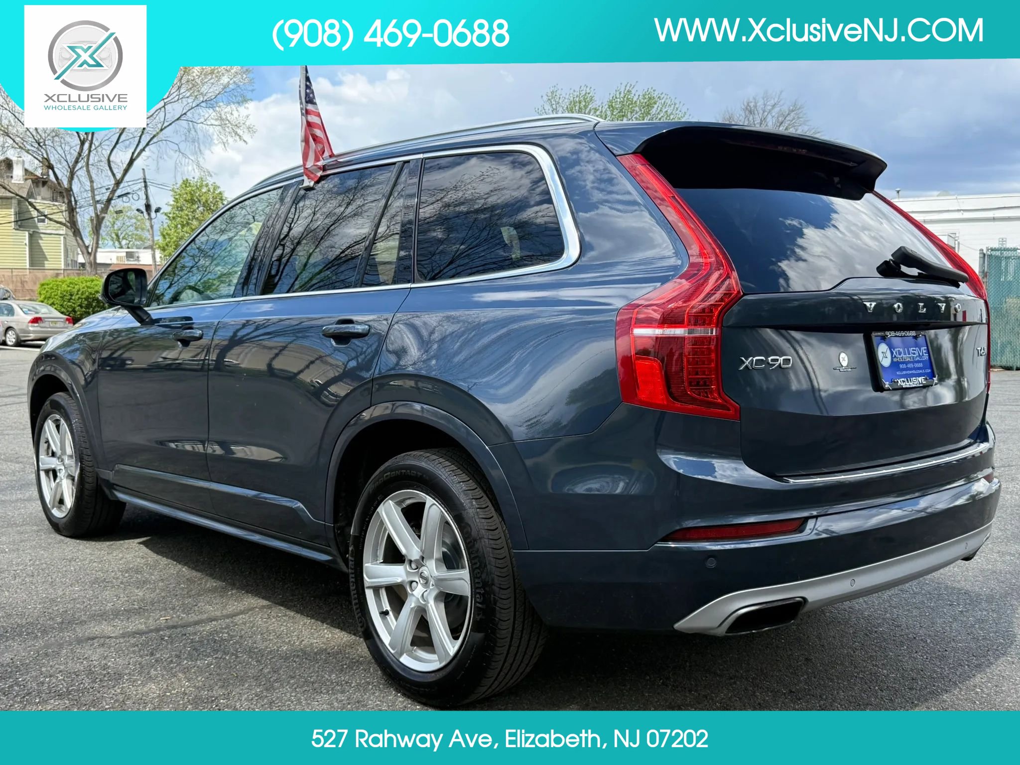 Used 2021 Volvo XC90 T6 Momentum w/ Advanced Package image 2