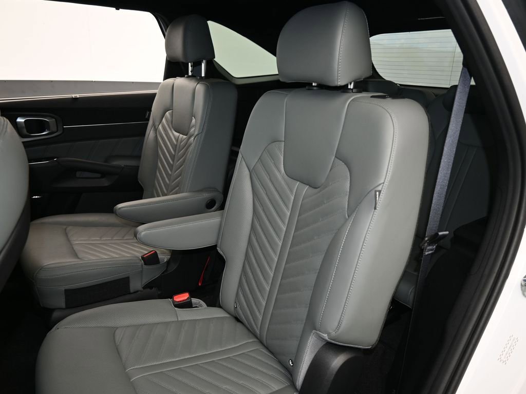 Used 2024 Kia Sorento SX Prestige w/ Sage Leather Package image 52