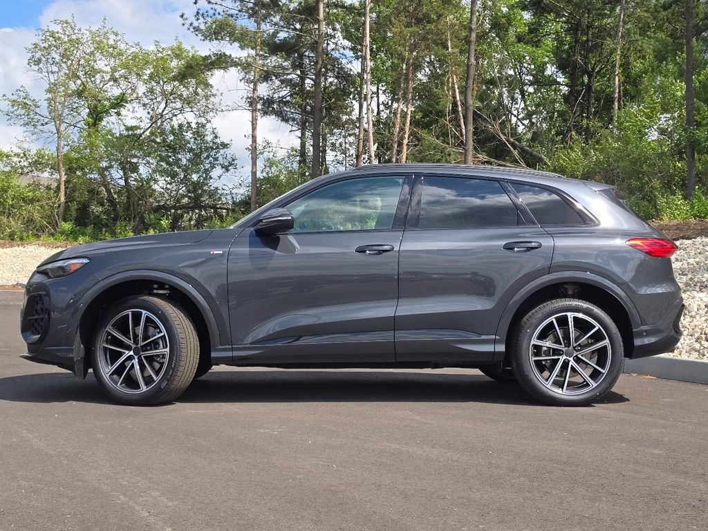 New 2026 Audi Q5 Premium Plus AWD/4WD image 24