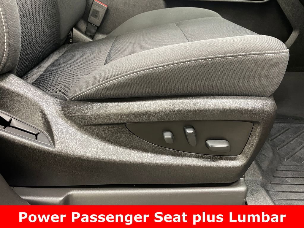 Used 2018 Chevrolet Silverado 1500 LT w/ All Star Edition image 9