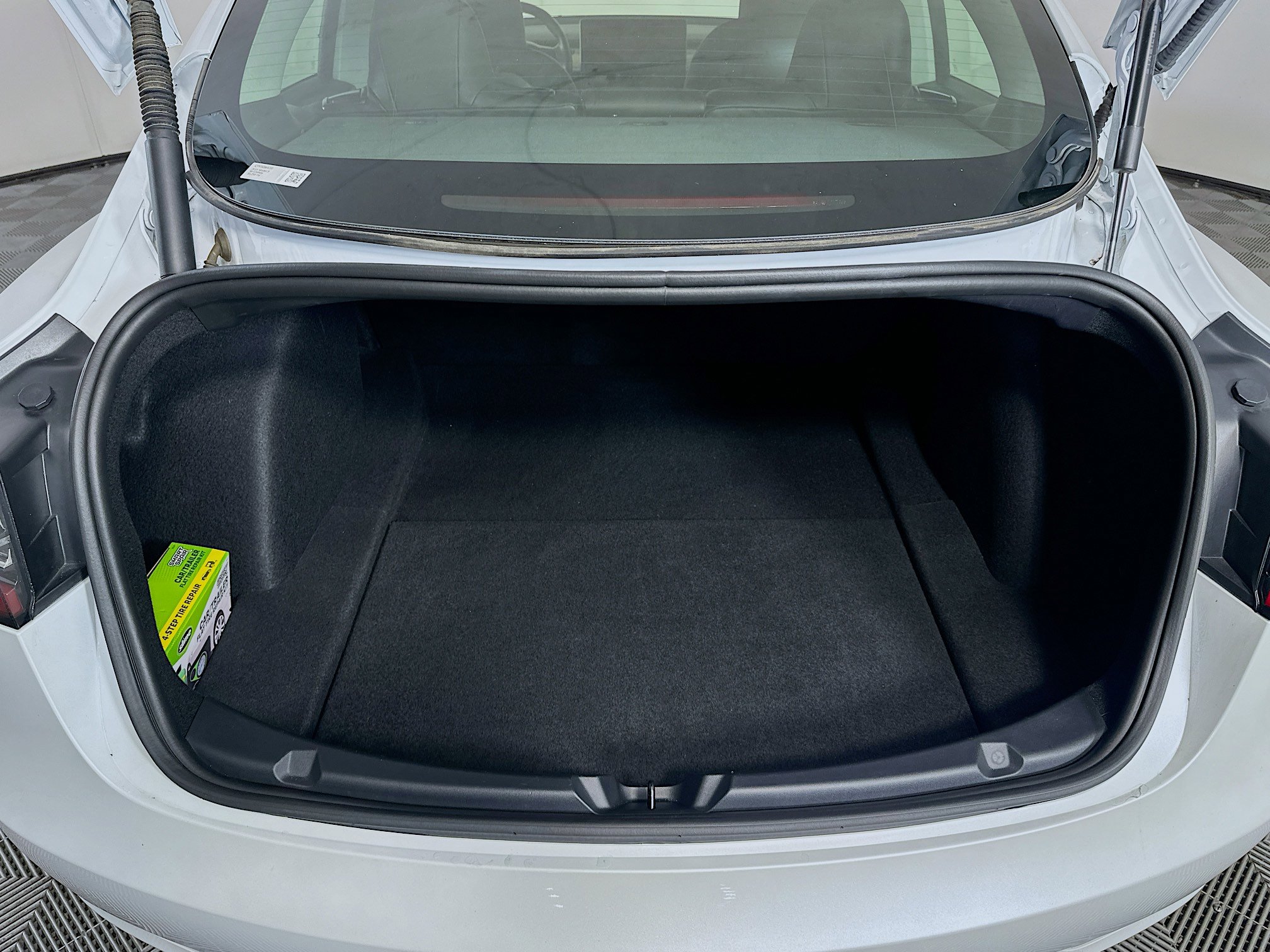 Used 2023 Tesla Model 3 Standard Range RWD image 30