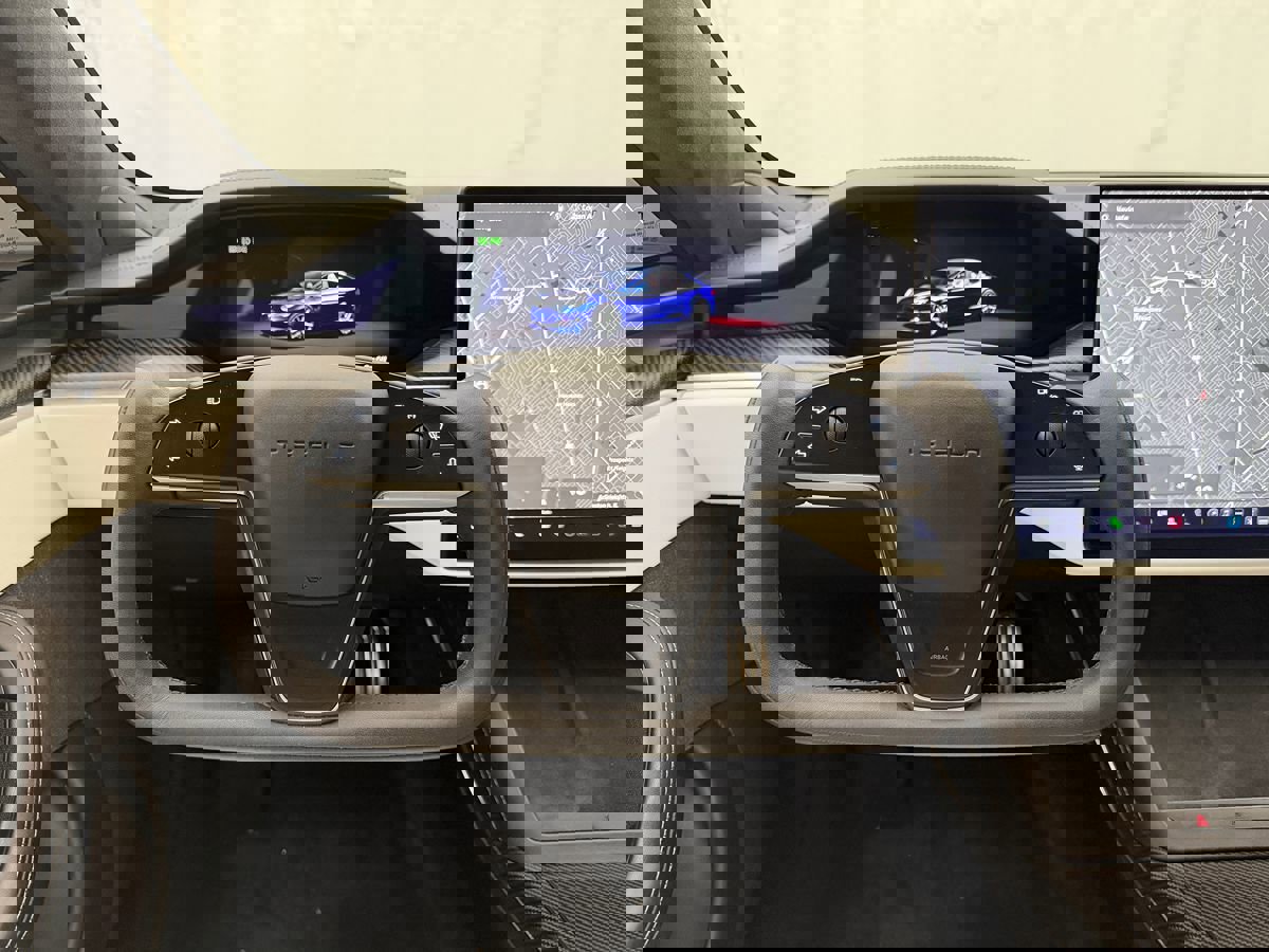 Used 2021 Tesla Model S Plaid image 11