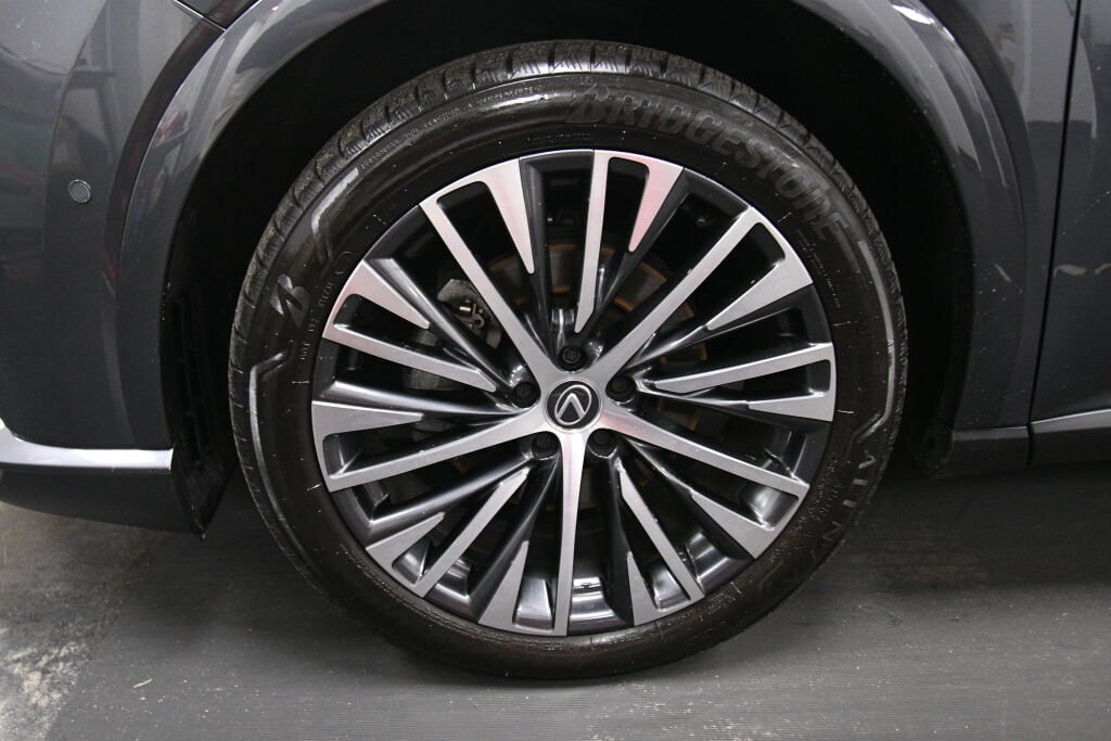 Used 2024 Lexus RX 350 Premium Plus AWD/4WD image 35