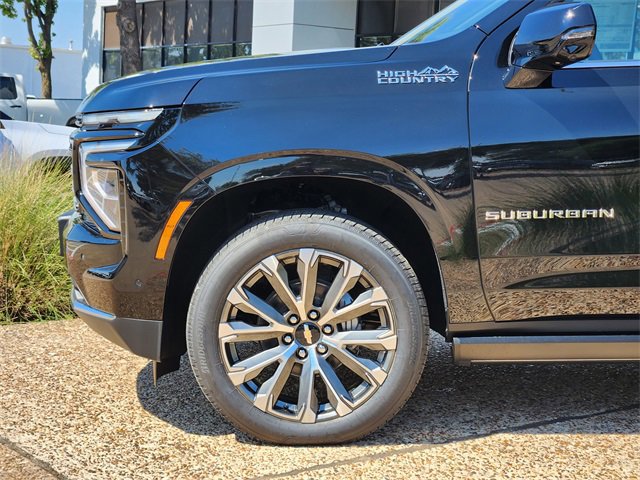 New 2026 Chevrolet Suburban High Country image 7
