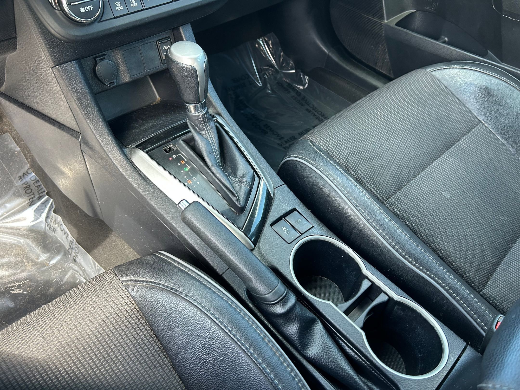 Used 2016 Toyota Corolla S image 18