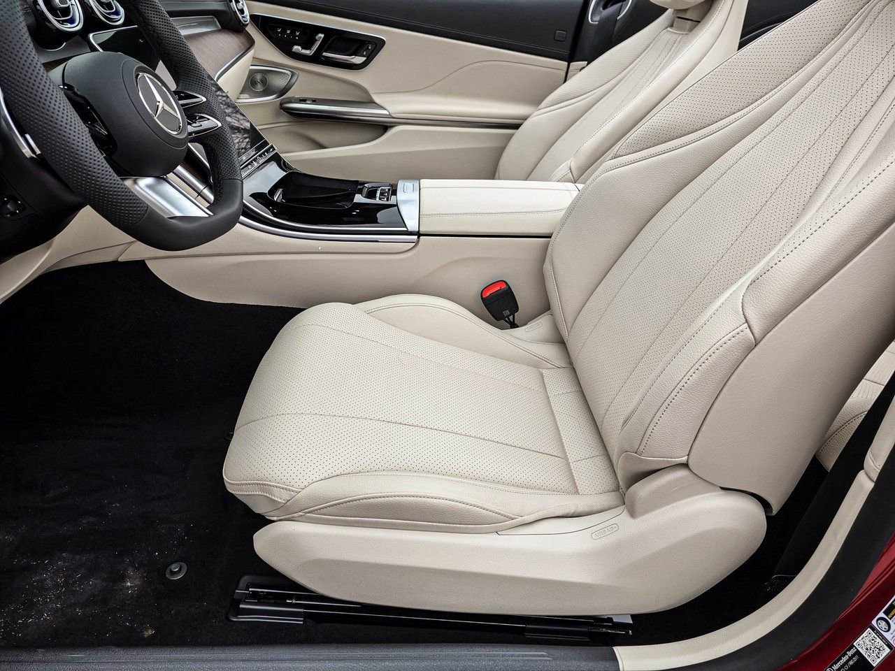 New 2026 Mercedes-Benz CLE 300 4MATIC Cabriolet image 13