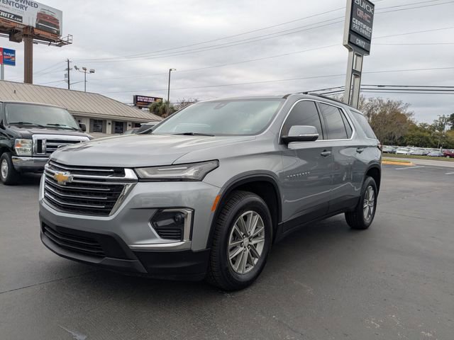 Used 2023 Chevrolet Traverse LT FWD image 9