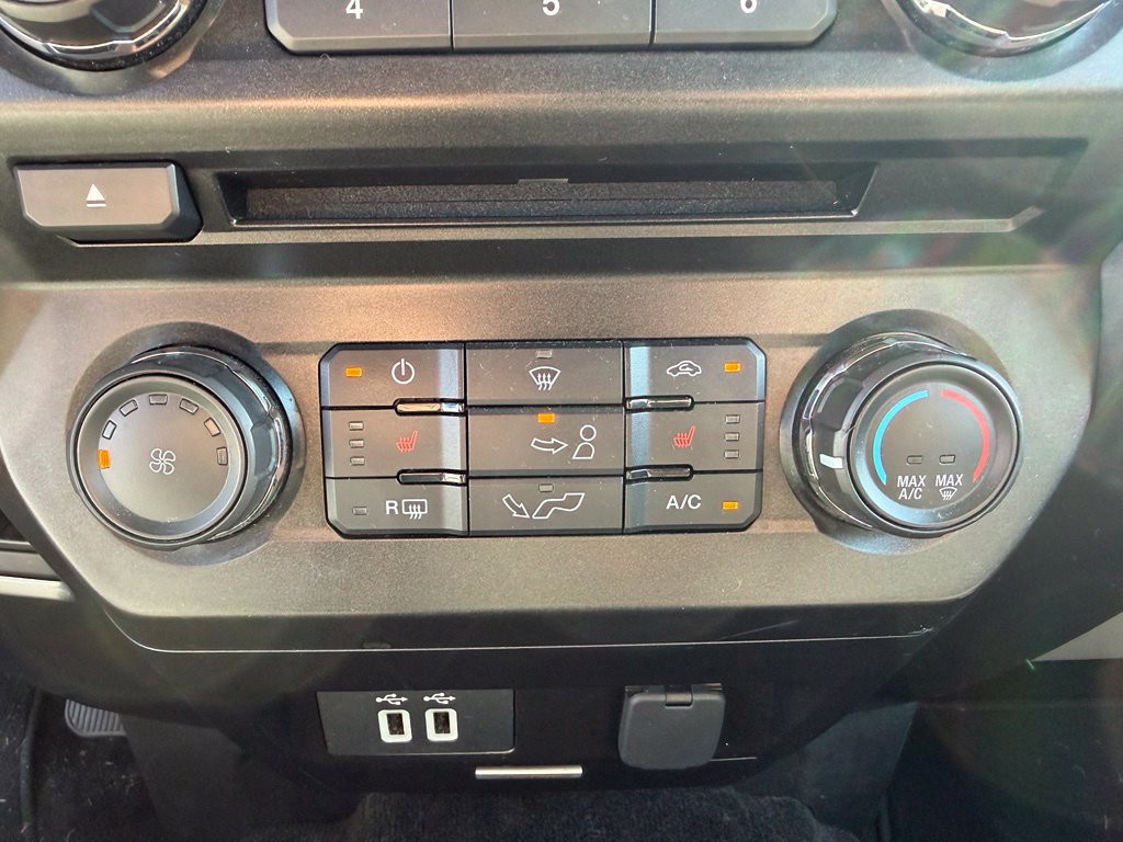 Used 2018 Ford F150 XLT w/ Equipment Group 302A Luxury AWD/4WD image 10