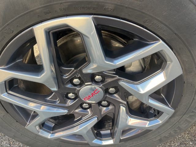 Used 2023 GMC Sierra 1500 SLT w/ SLT Premium Plus Package image 9