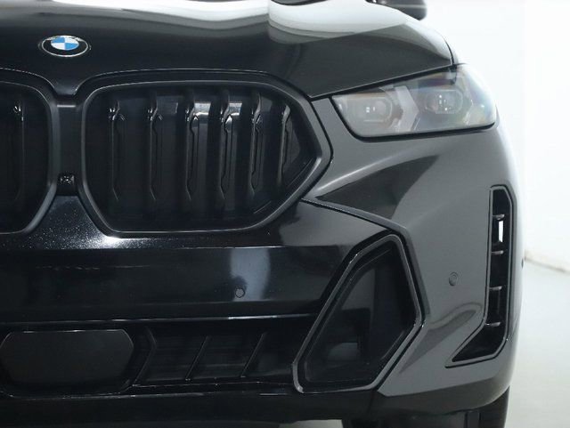 Certified 2024 BMW X6 xDrive40i w/ Premium Package AWD/4WD image 8