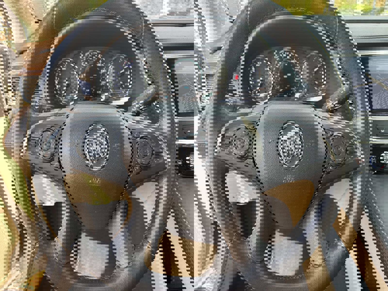 Used 2017 Buick LaCrosse Premium w/ Driver Confidence Package #2 image 27