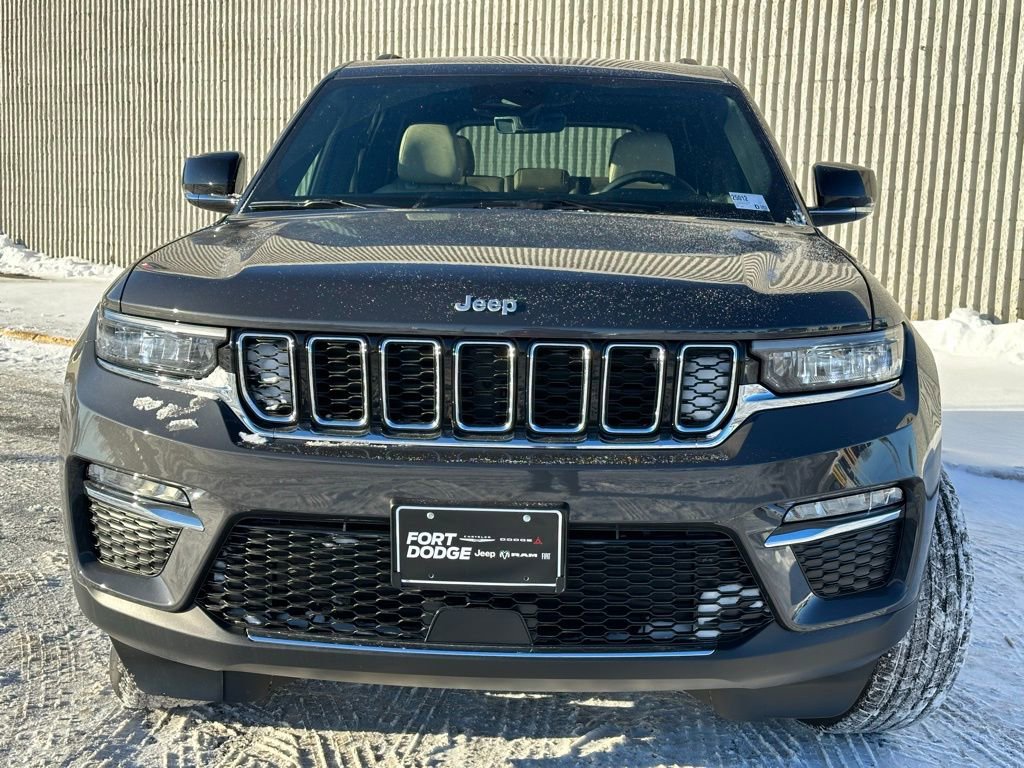 New 2025 Jeep Grand Cherokee Limited image 7