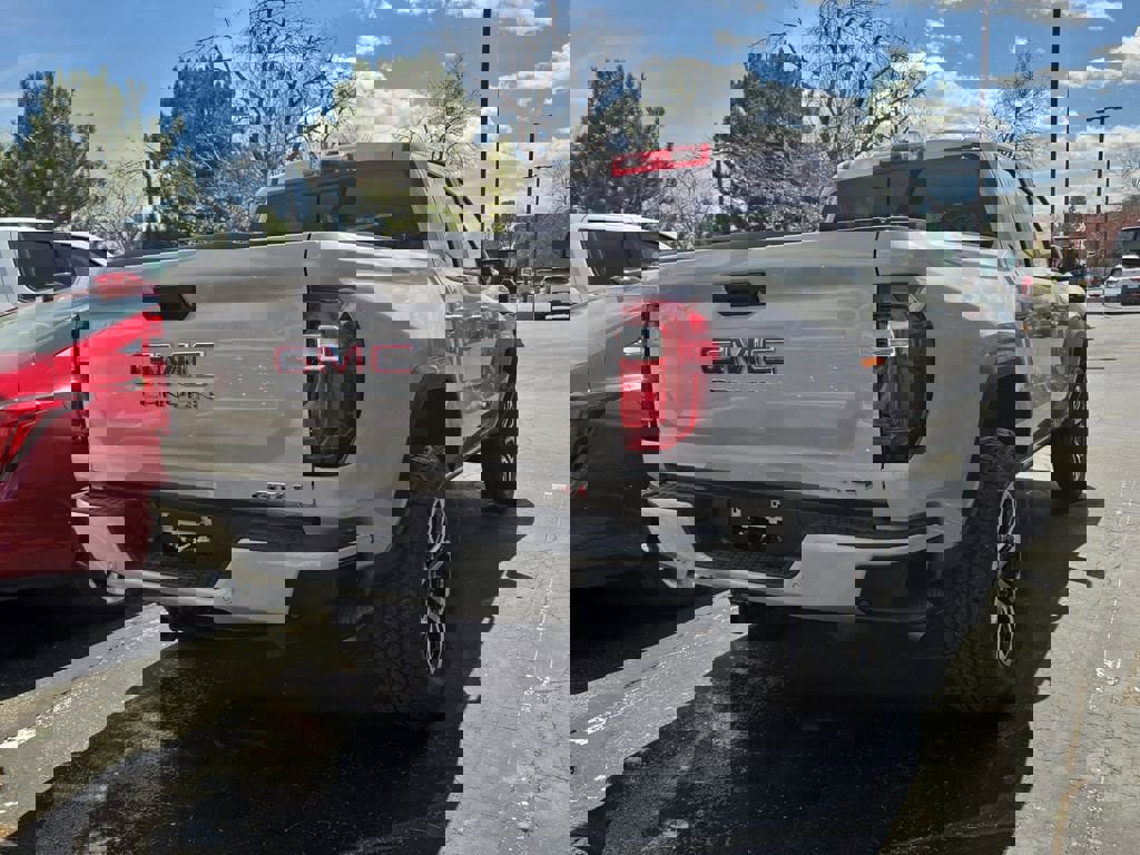 New 2026 GMC Canyon AT4 image 10