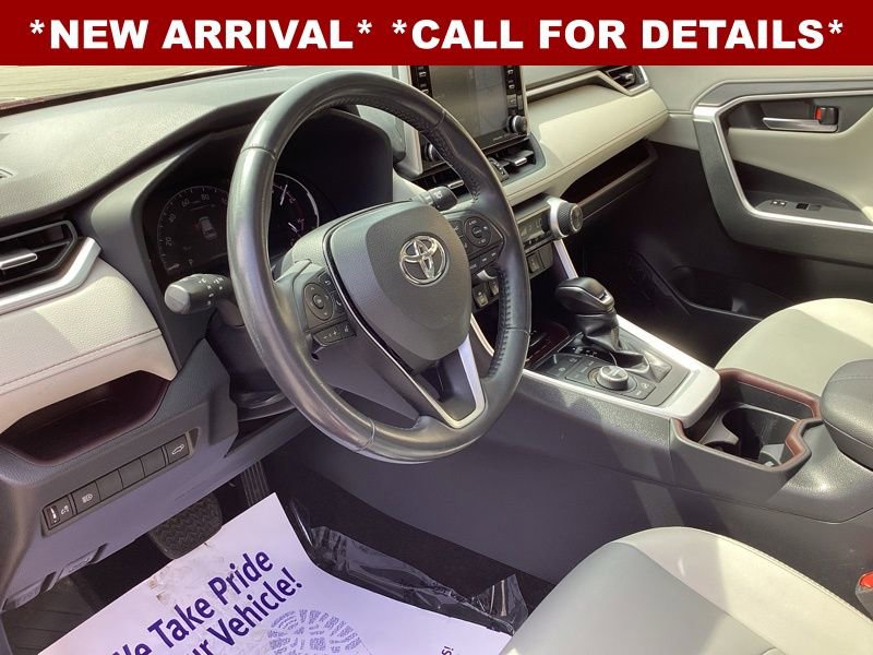 Used 2019 Toyota RAV4 Limited w/ All Weather Liner Package image 26
