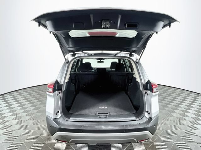 Used 2023 Nissan Rogue SV AWD/4WD image 6