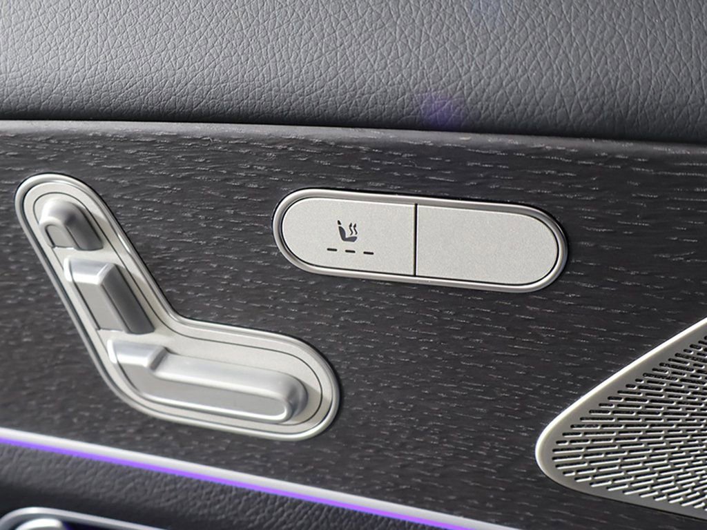 Used 2022 Mercedes-Benz GLS 450 4MATIC w/ AMG Line Exterior image 61