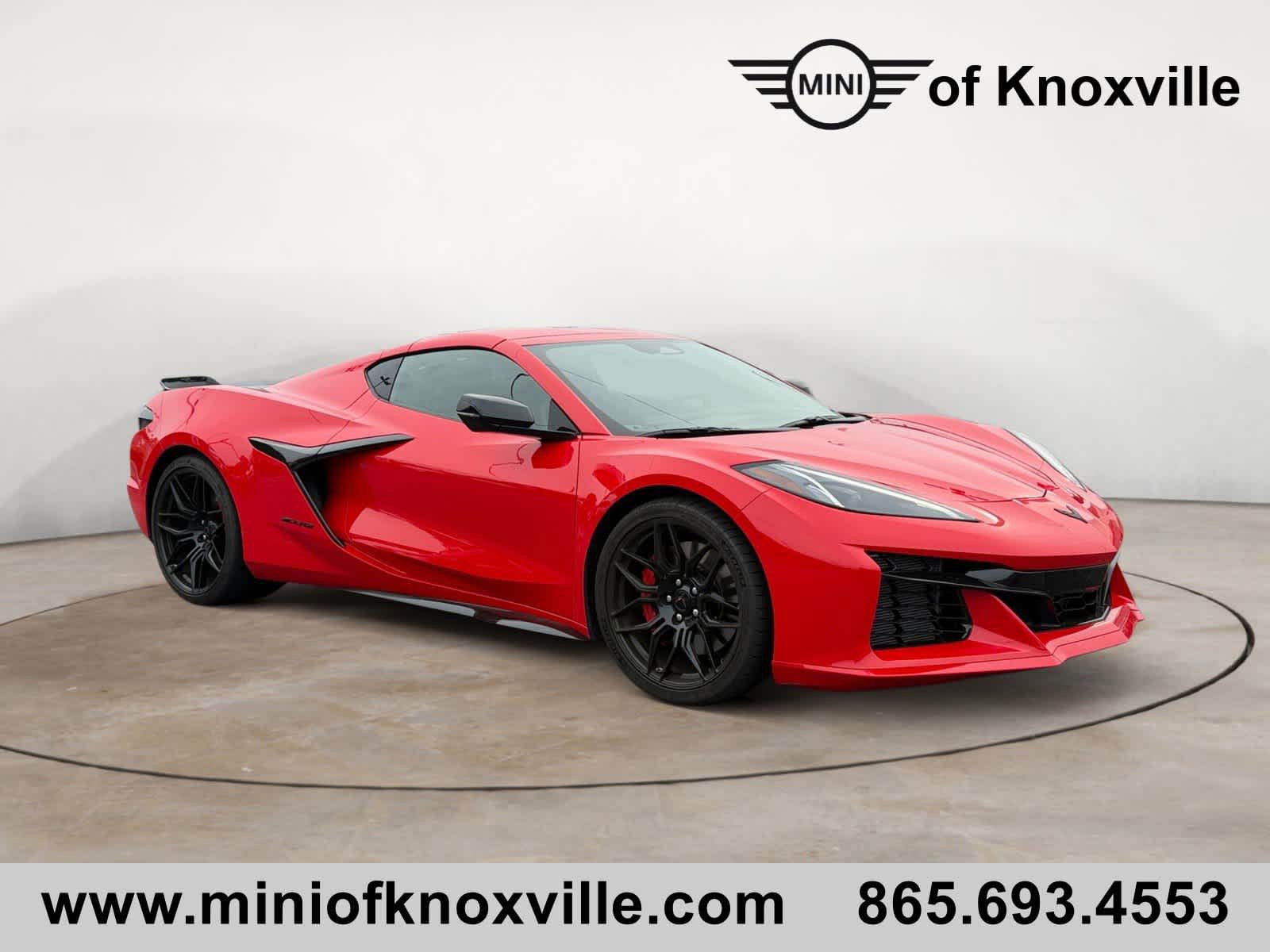 Used 2025 Chevrolet Corvette Z06 w/ Battery Protection Package RWD image 2