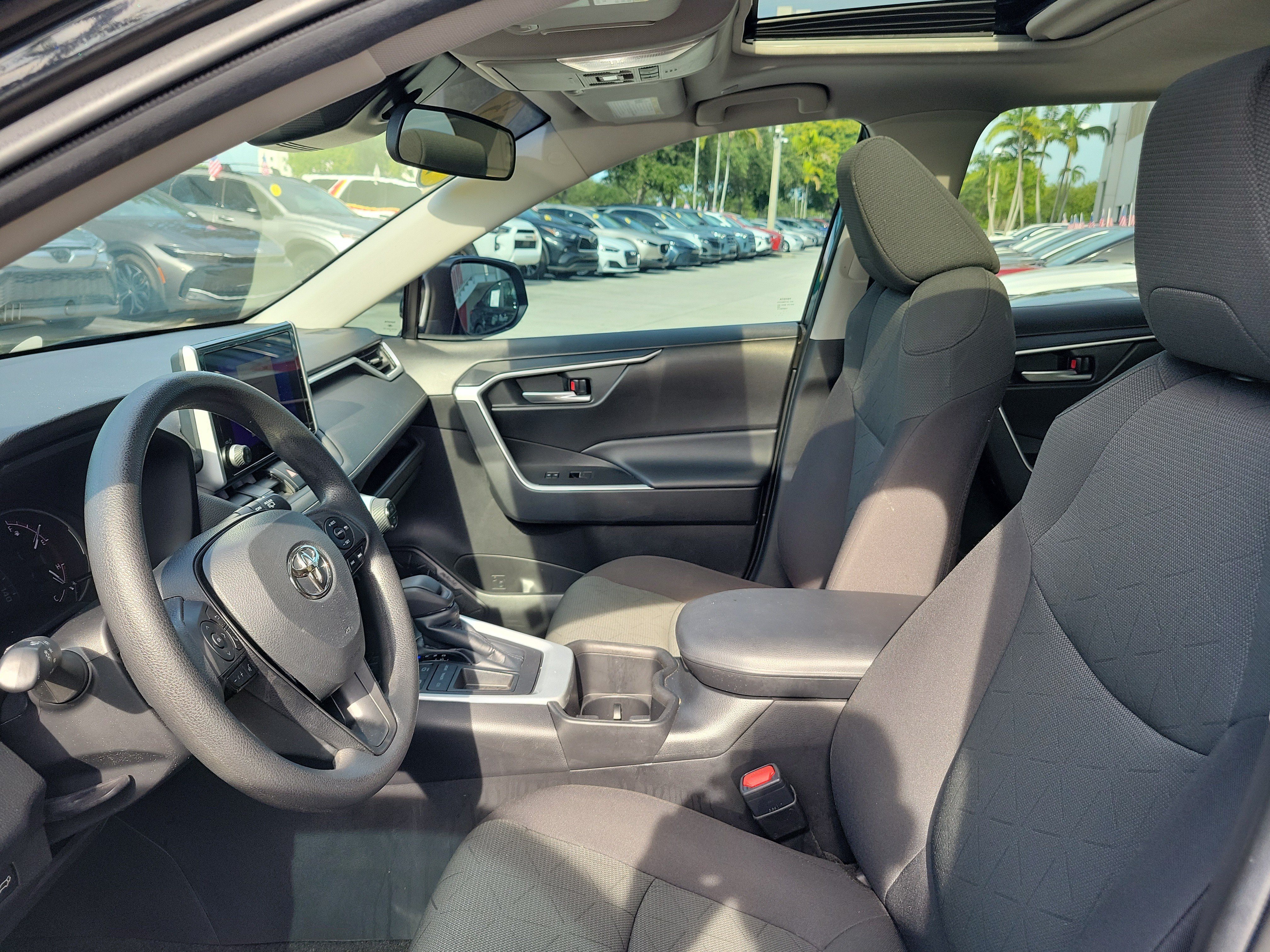 Certified 2023 Toyota RAV4 XLE w/ Convenience Package FWD image 24