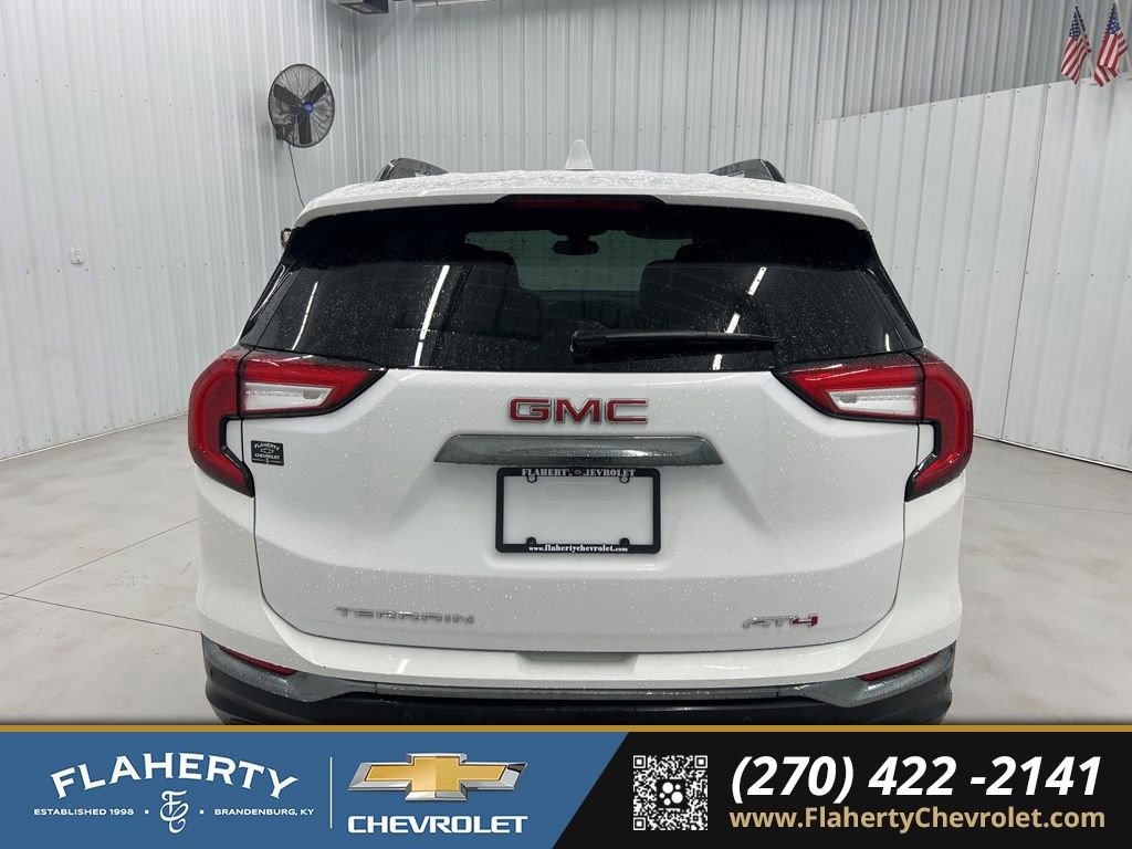 Used 2024 GMC Terrain AT4 w/ Tech Package image 4