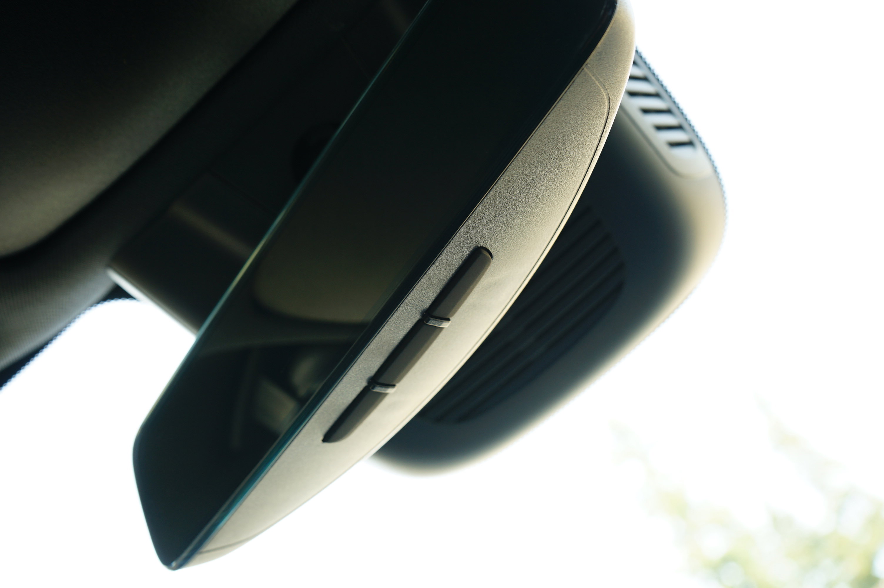 Used 2023 Mercedes-Benz EQB 300 4MATIC image 35