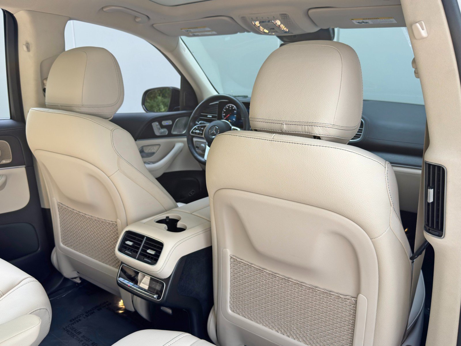 Used 2023 Mercedes-Benz GLS 450 4MATIC image 45