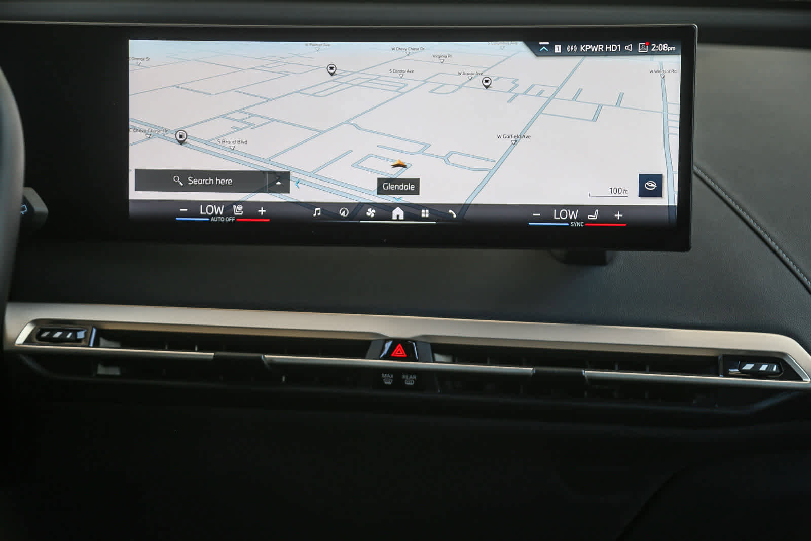 Used 2025 BMW iX xDrive50 image 10