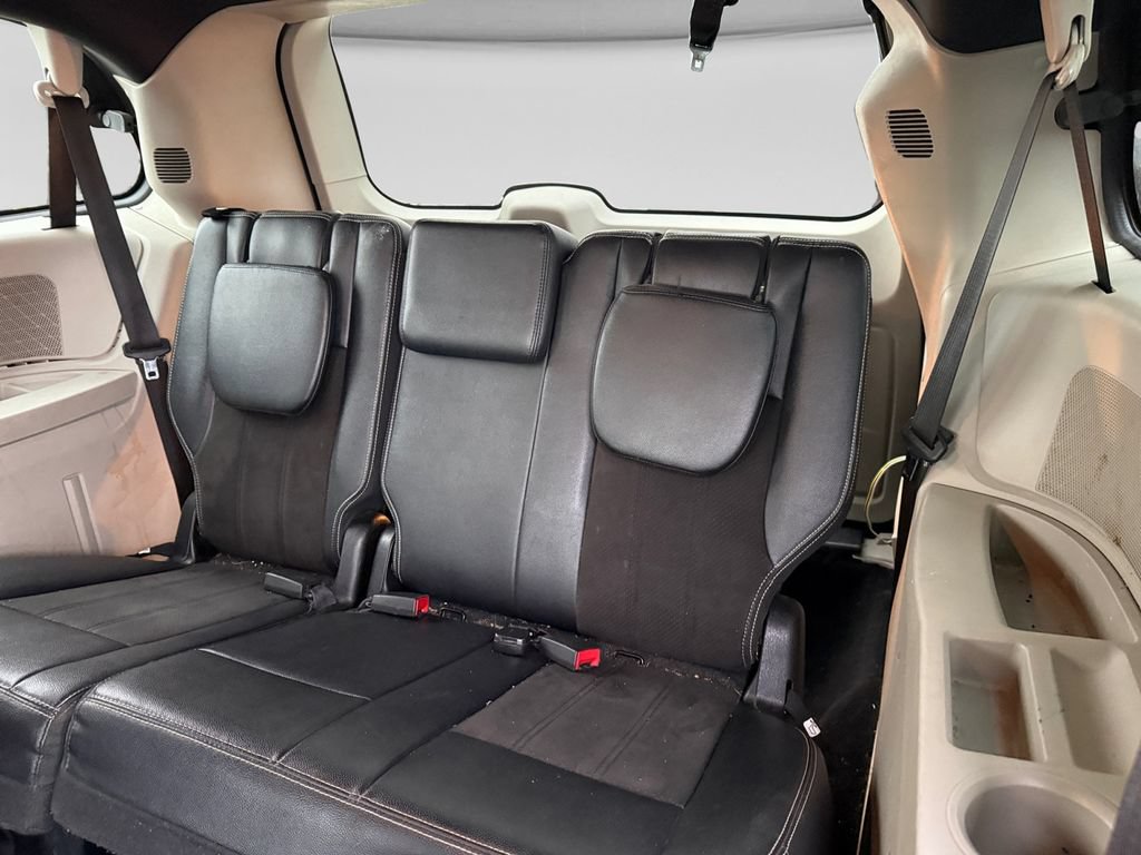 Used 2019 Dodge Grand Caravan SXT FWD image 30