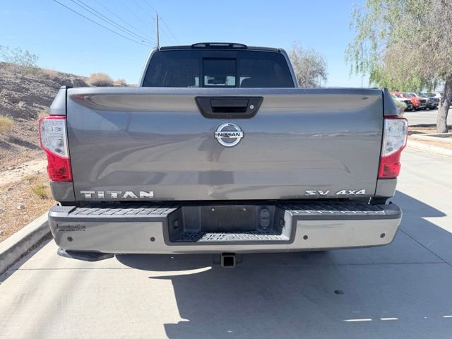 Used 2021 Nissan Titan SV w/ SV Convenience Package AWD/4WD image 7