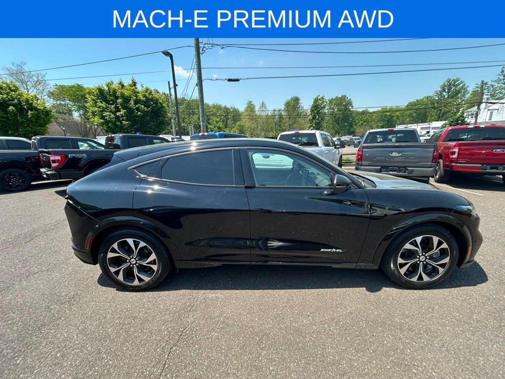 Certified 2023 Ford Mustang Mach-E Premium AWD/4WD image 4