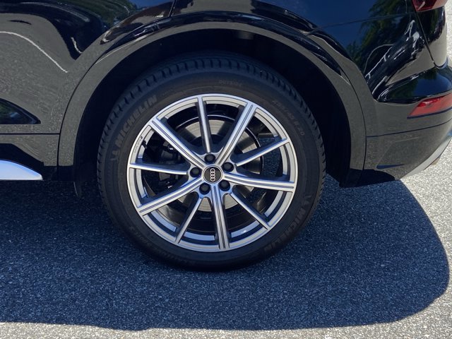 Certified 2023 Audi SQ5 Premium Plus w/ Premium Plus Package AWD/4WD image 12