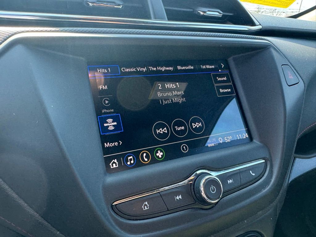 Used 2023 Chevrolet TrailBlazer RS image 24