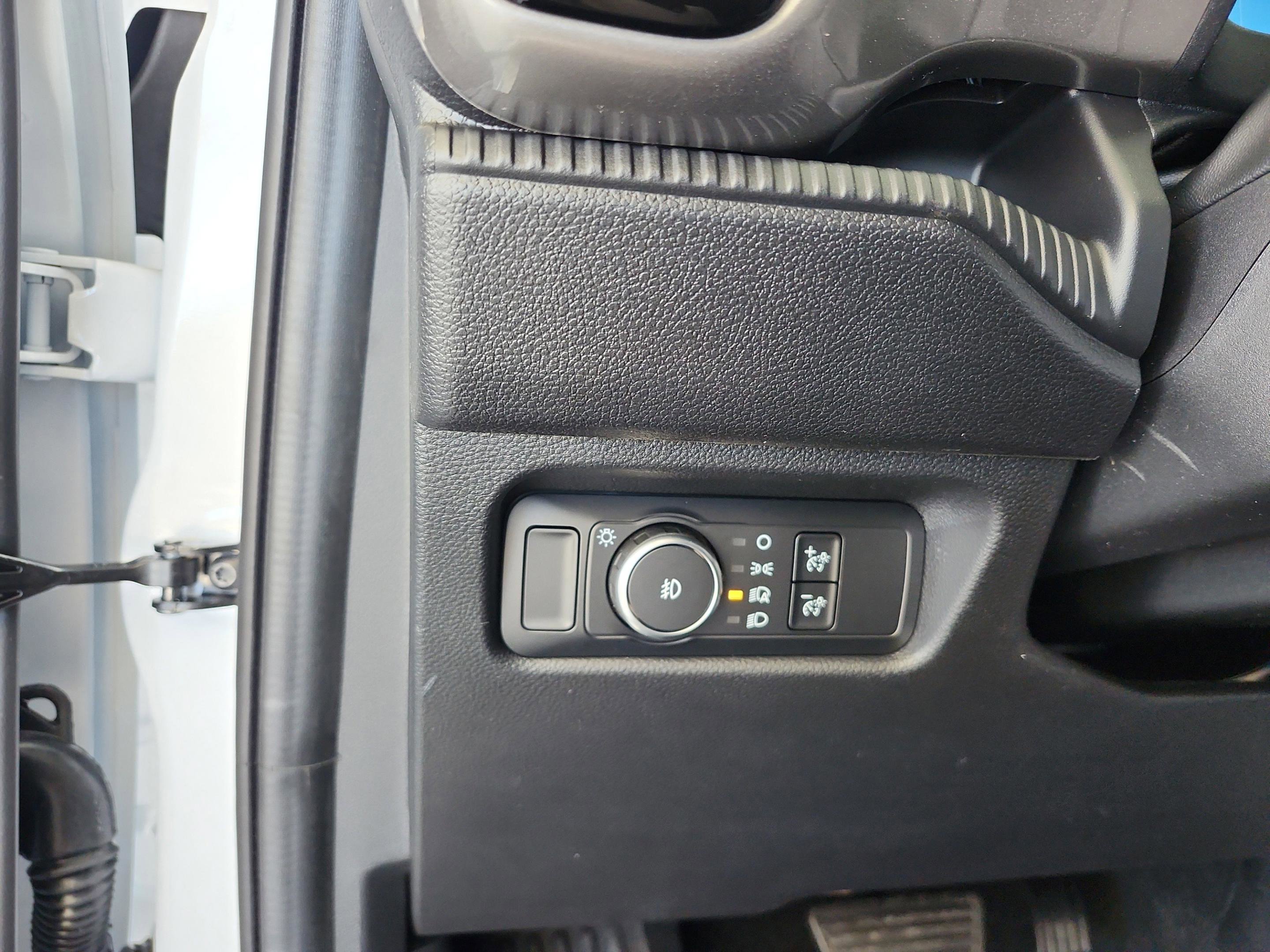 New 2025 Ford Ranger XLT w/ Equipment Group 301A High image 14