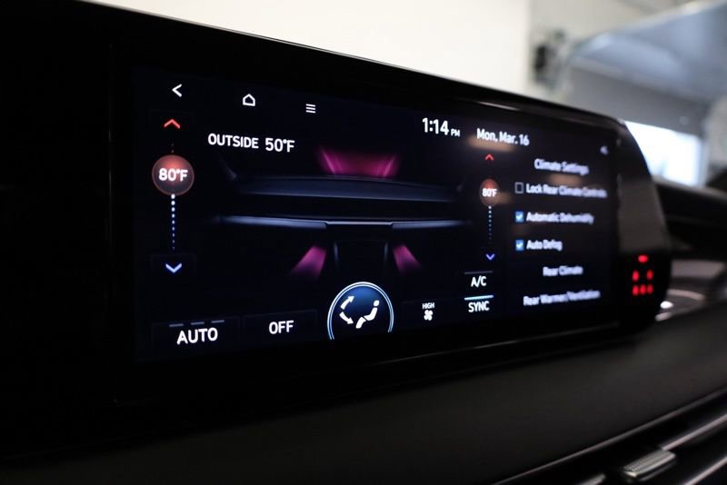 Used 2025 Hyundai Palisade Calligraphy image 17