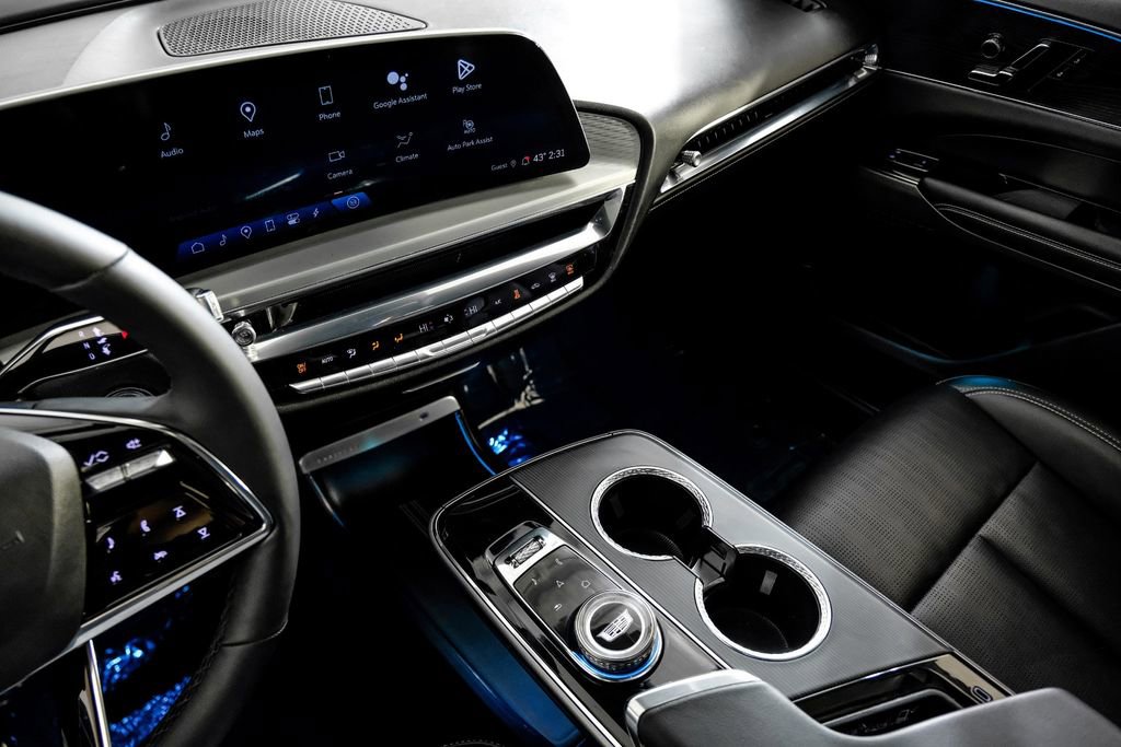 Used 2024 Cadillac Lyriq Luxury w/ LPO, Floor Liner Package image 24