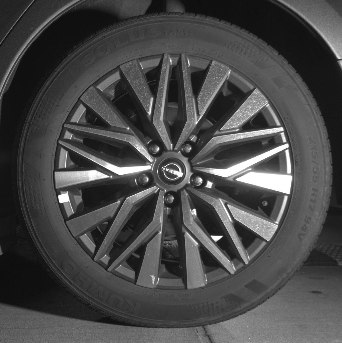 Used 2025 Nissan Altima 2.5 SV image 14