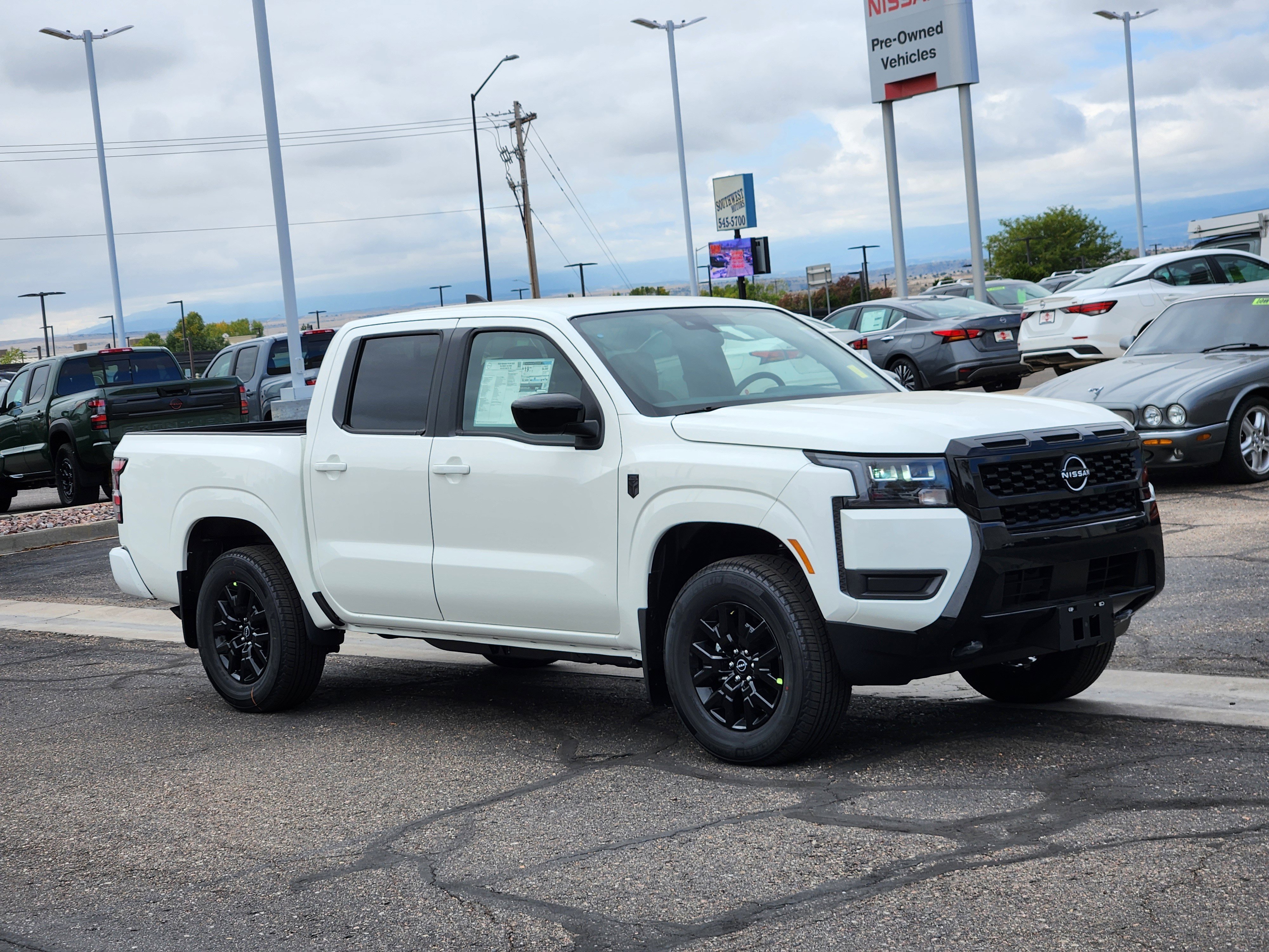 New 2026 Nissan Frontier SV image 5