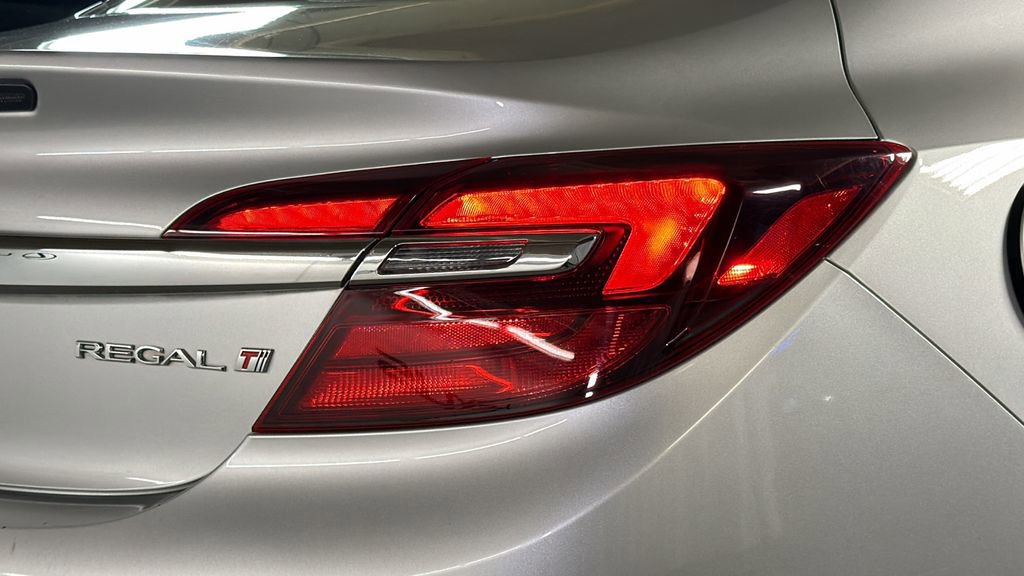 Used 2014 Buick Regal Premium w/ Driver Confidence Package #2 image 7