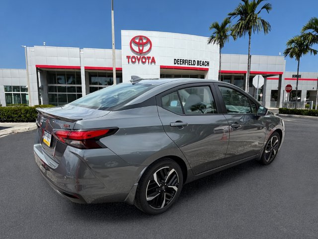 Used 2025 Nissan Versa SR w/ Trunk Package FWD image 9