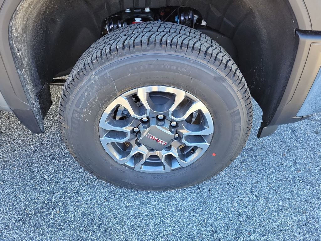 New 2026 GMC Sierra 2500 SLT w/ SLT Premium Package image 6