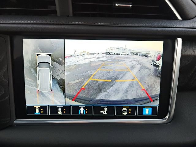 Used 2021 GMC Yukon XL Denali w/ LPO, Illumination Package image 22