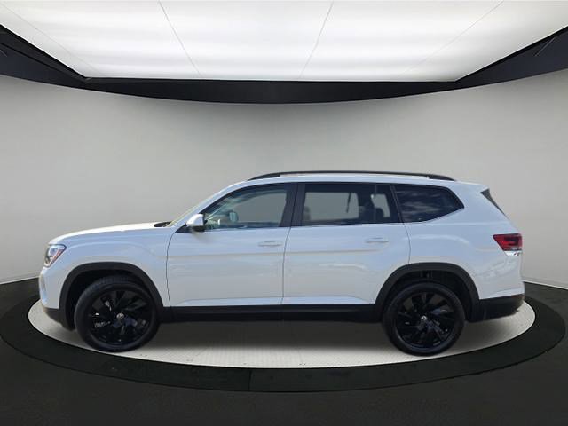 New 2026 Volkswagen Atlas SE image 4