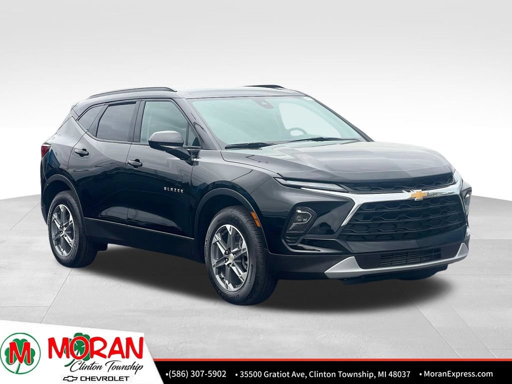 Certified 2023 Chevrolet Blazer LT w/ Convenience Package AWD/4WD image 8
