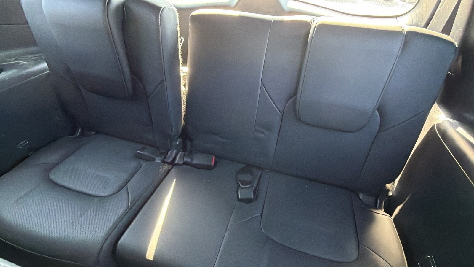 Used 2024 INFINITI QX80 Sensory AWD/4WD image 25