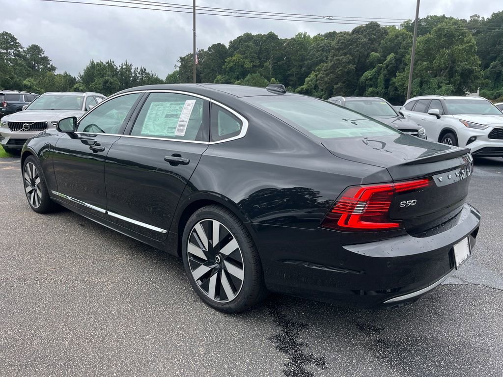 Used 2024 Volvo S90 T8 Ultimate image 3