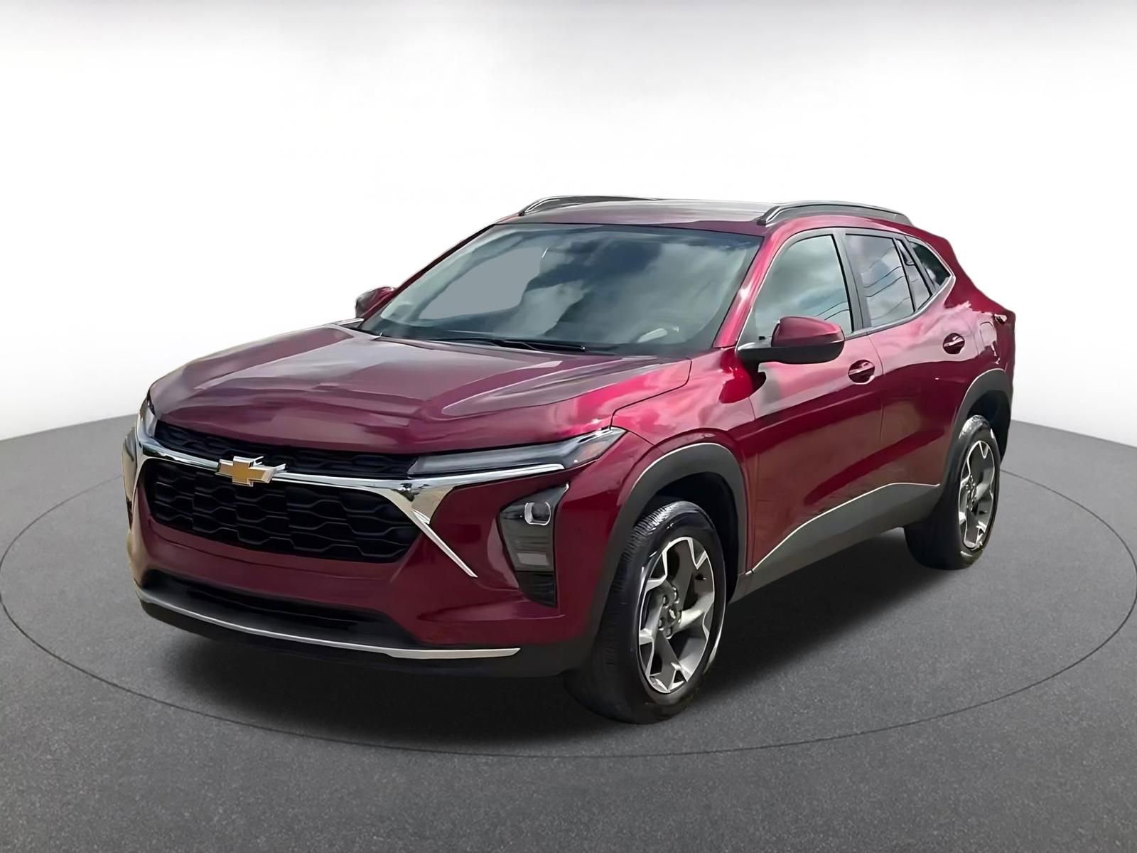 Used 2025 Chevrolet Trax LT FWD image 5