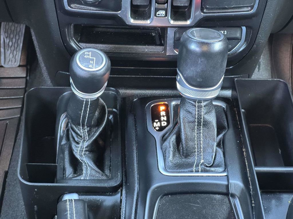 Used 2021 Jeep Wrangler Unlimited Sahara image 8