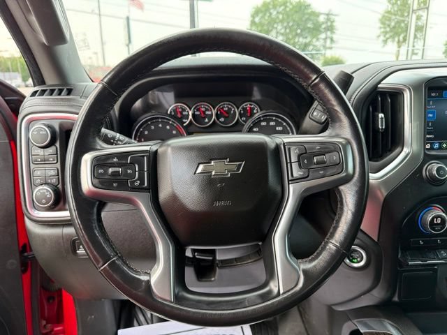 Used 2022 Chevrolet Silverado 1500 LT Trail Boss w/ Bed Protection Package AWD/4WD image 16