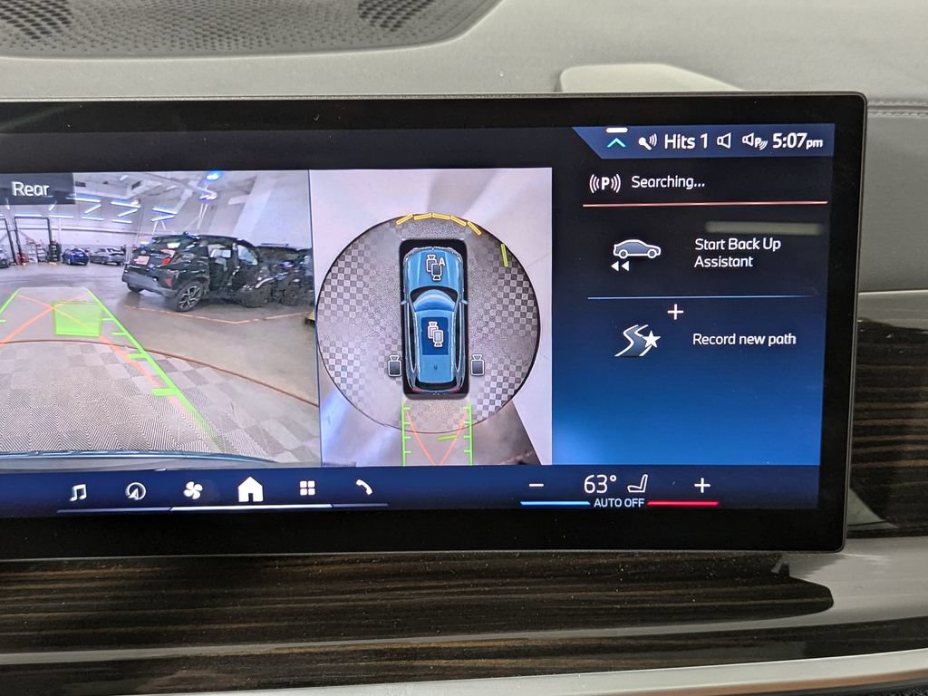 Certified 2024 BMW X5 xDrive50e w/ Premium Package AWD/4WD image 27