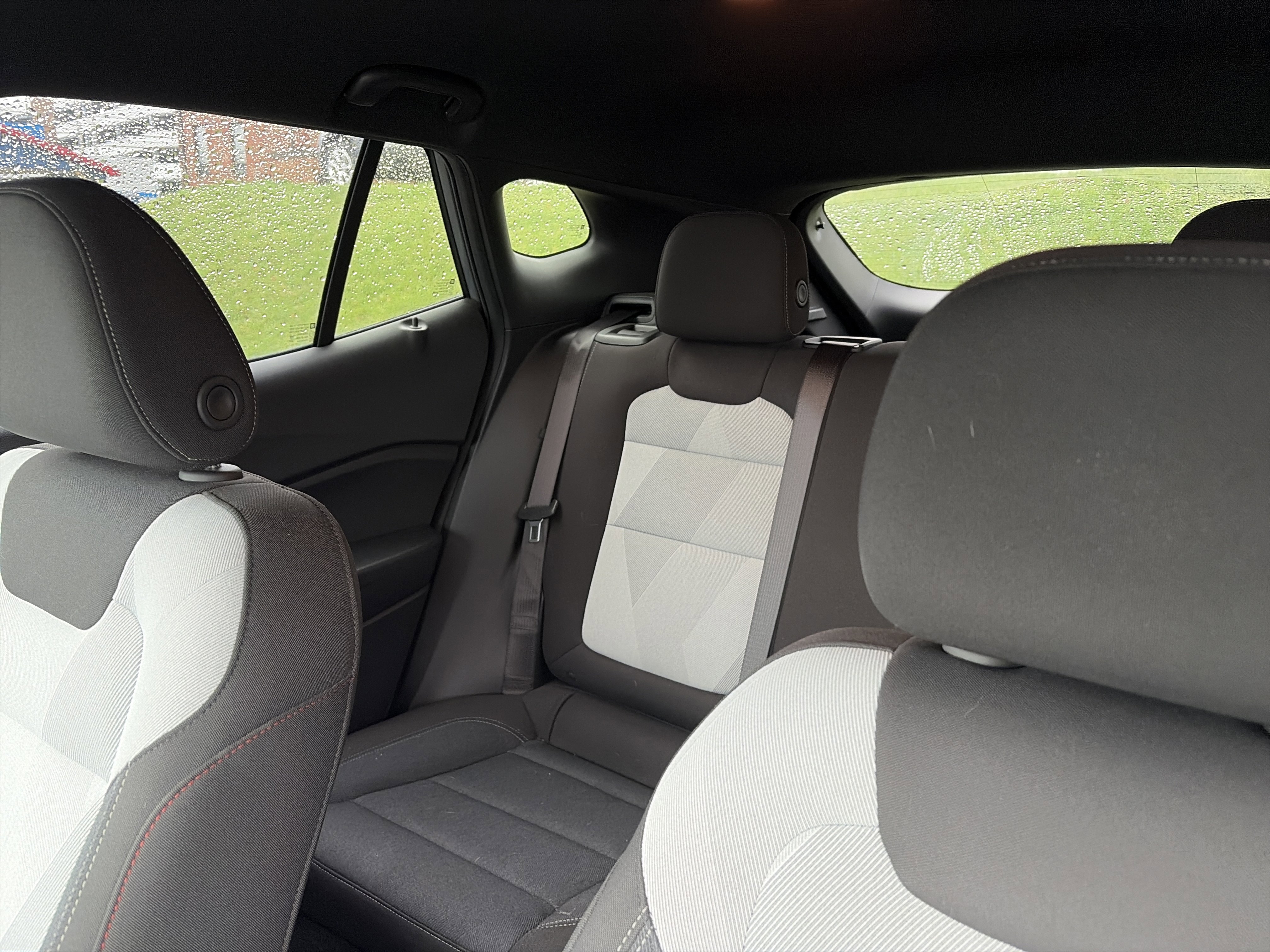 Certified 2024 Chevrolet Trax RS image 9